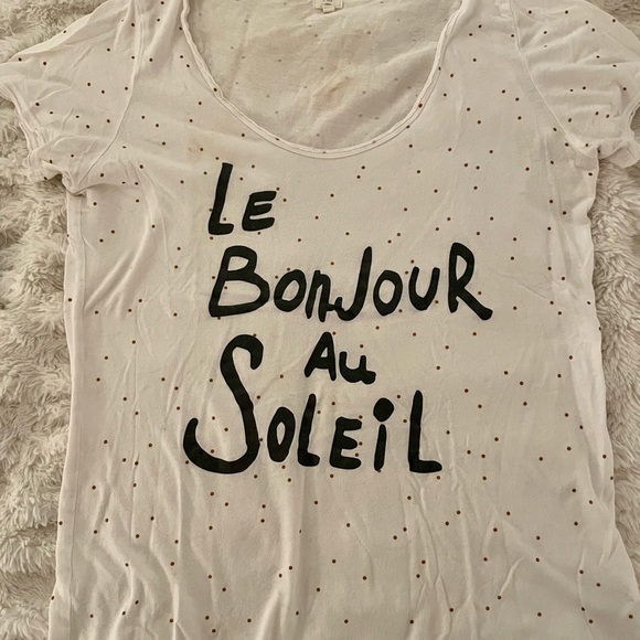 Anthropologie Graphic Le Bonjour Au Soleil soft washed v-neck Tee. - Picture 2 of 3